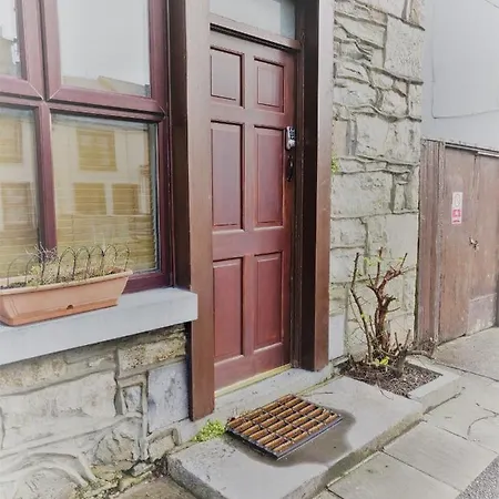 Apartment Stone 5 Min Walk To Town Centre *